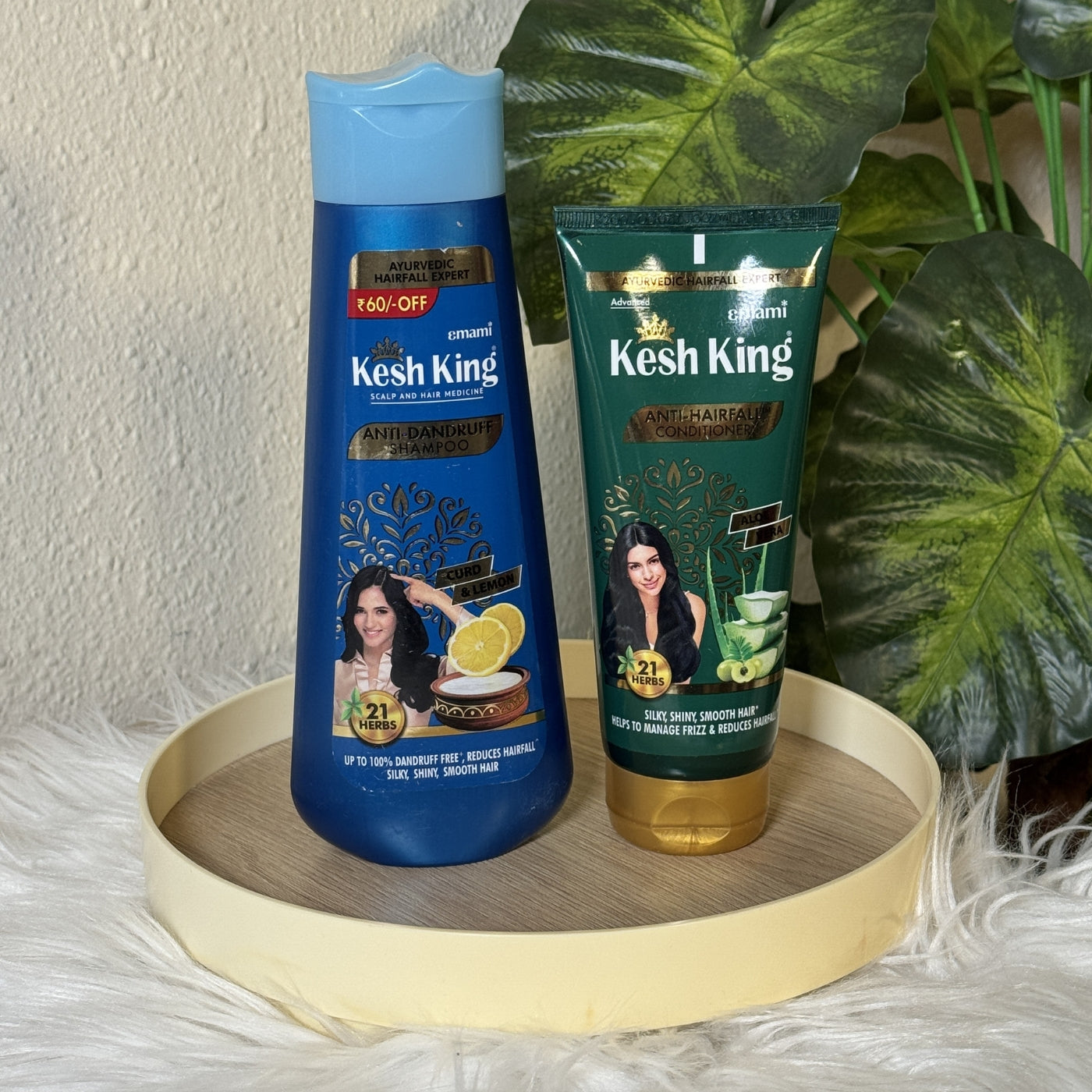 Gamme Kesh King Anti-Pelliculaire Ayurvédique – Cuir Chevelu Sain & Cheveux Doux